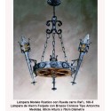Lampes rustiques en fer forgé. historique